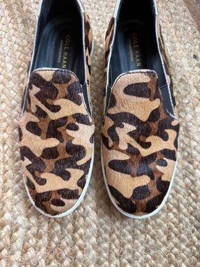 COLE HAAN Lepard Cheetah Piny Hair slip on Sneakers Shoes 8.5